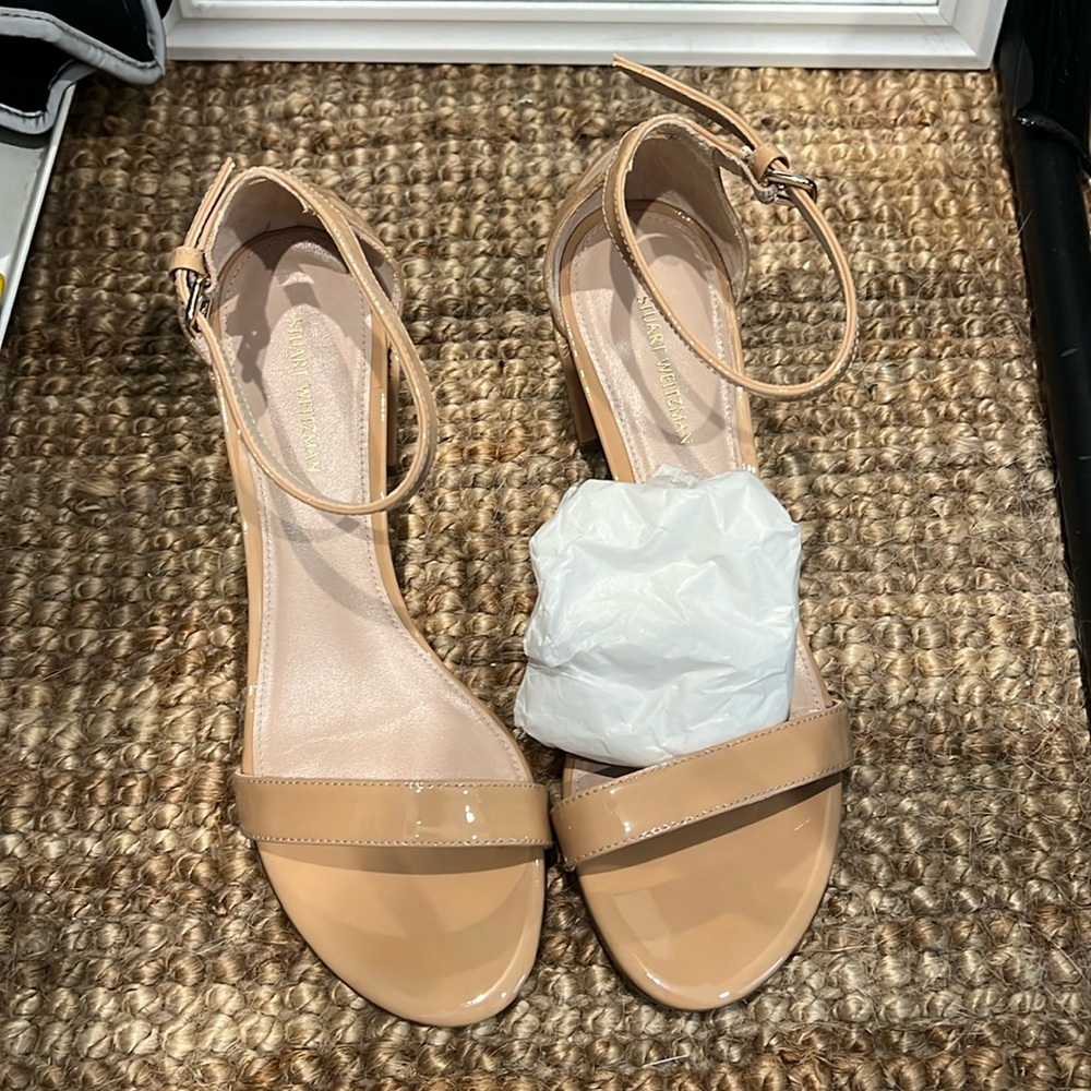 Stuart Weitzman nearlnude sandals🌸